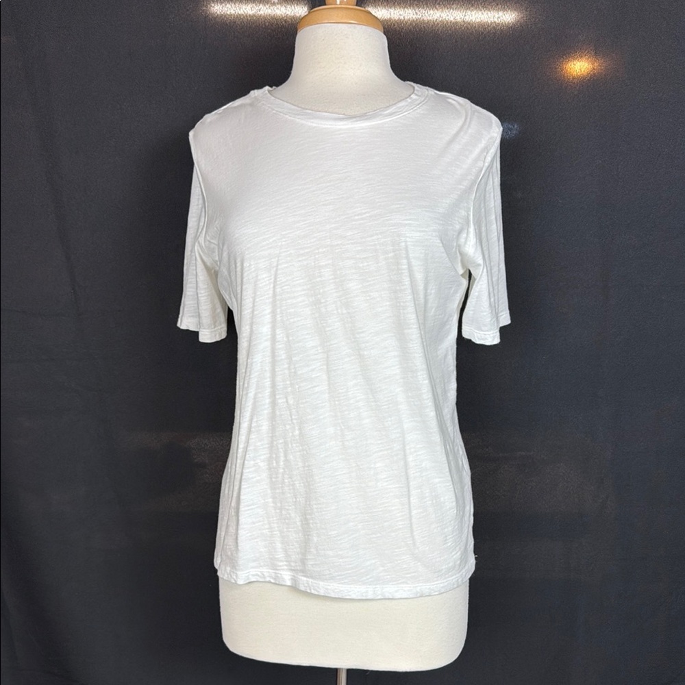 Banana Republic Factory Malibu Women's White T-Shirt